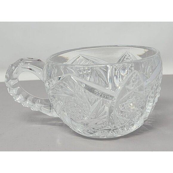 Vintage Set Of 3 Clear Pressed Glass Punch Cups Decorative Floral Starburst - Picture 10 of 15